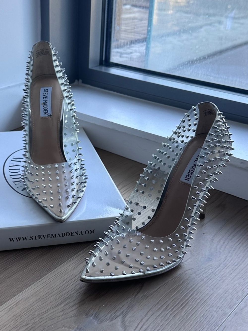 Steve Madden Spiked Heels Size 10